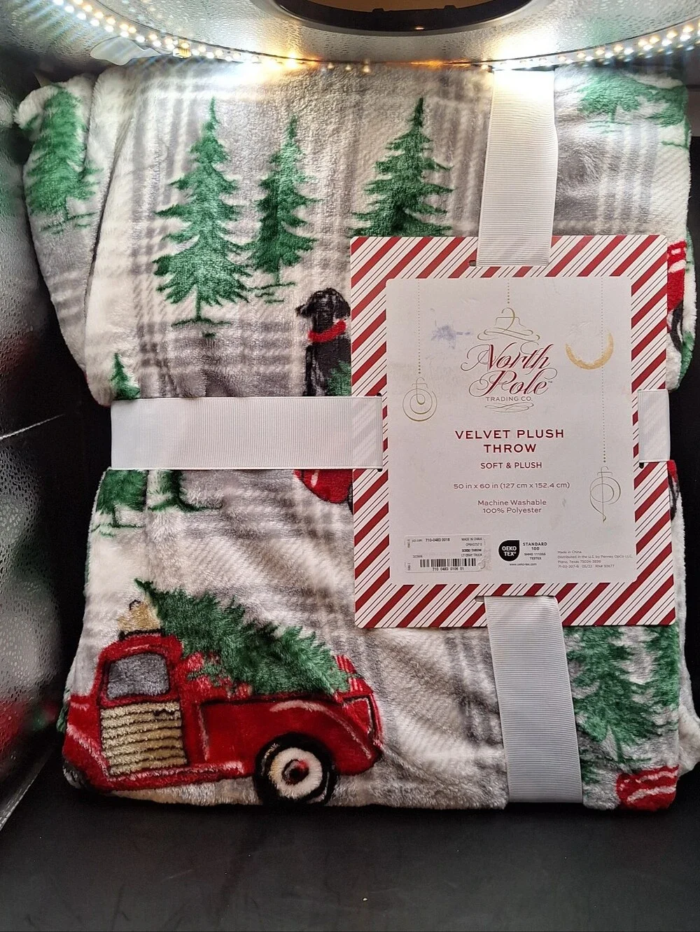 North Pole Trading Oversized 50x60  Plush Throw is a cozy